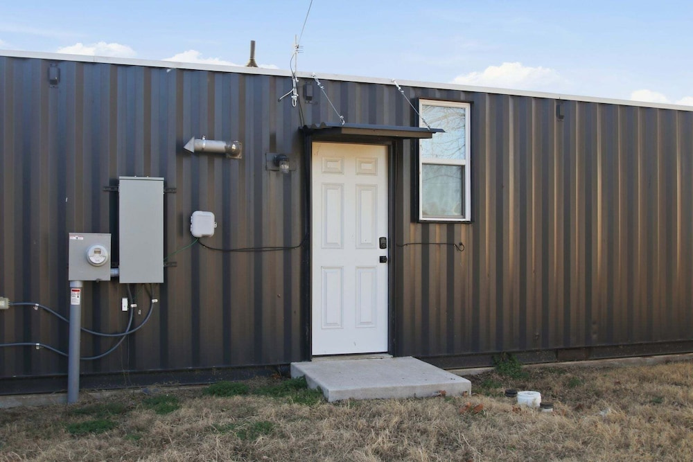 Modern 2br Near Downtown Okc 2 Bedroom Home