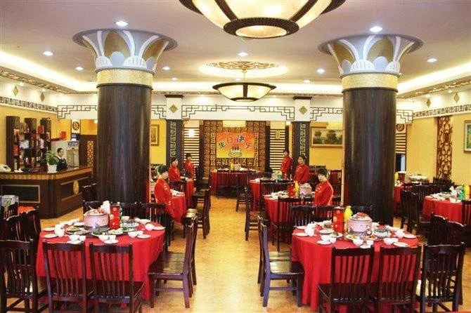 Food & Beverage