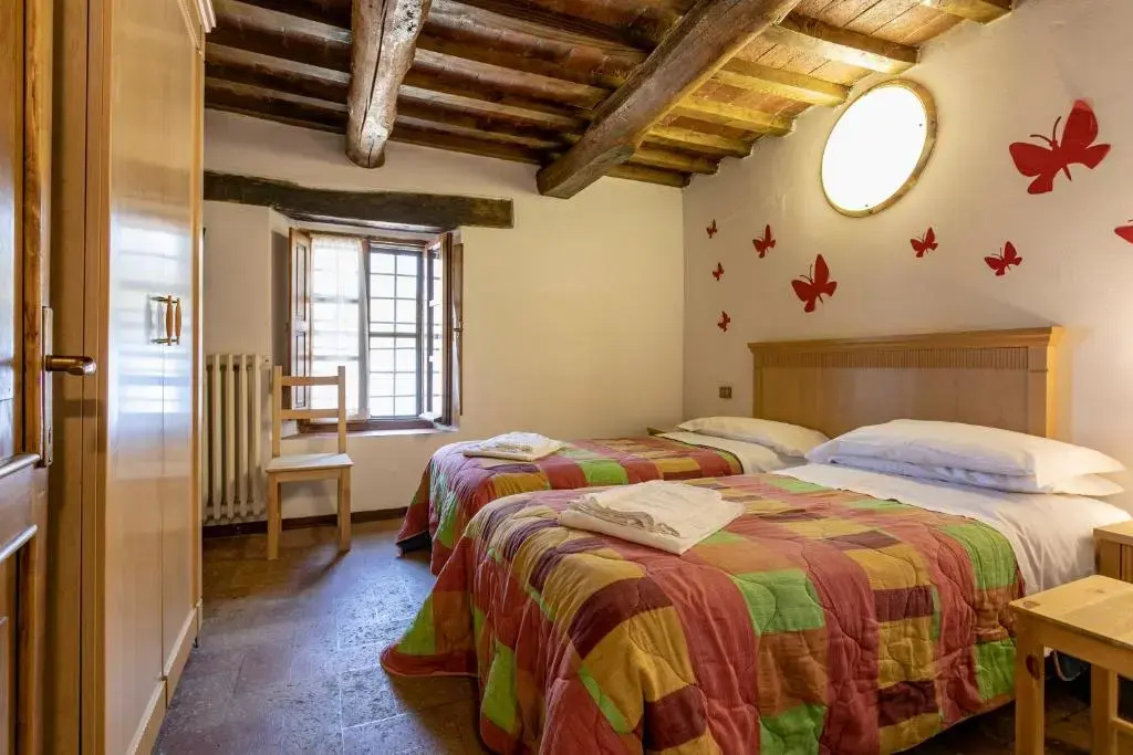 Standard Double room (full double bed)