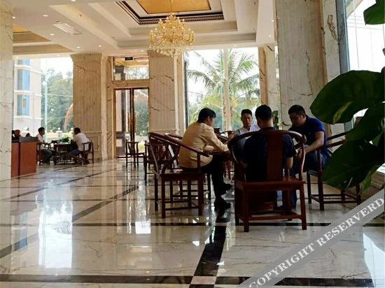 Lobby & Reception