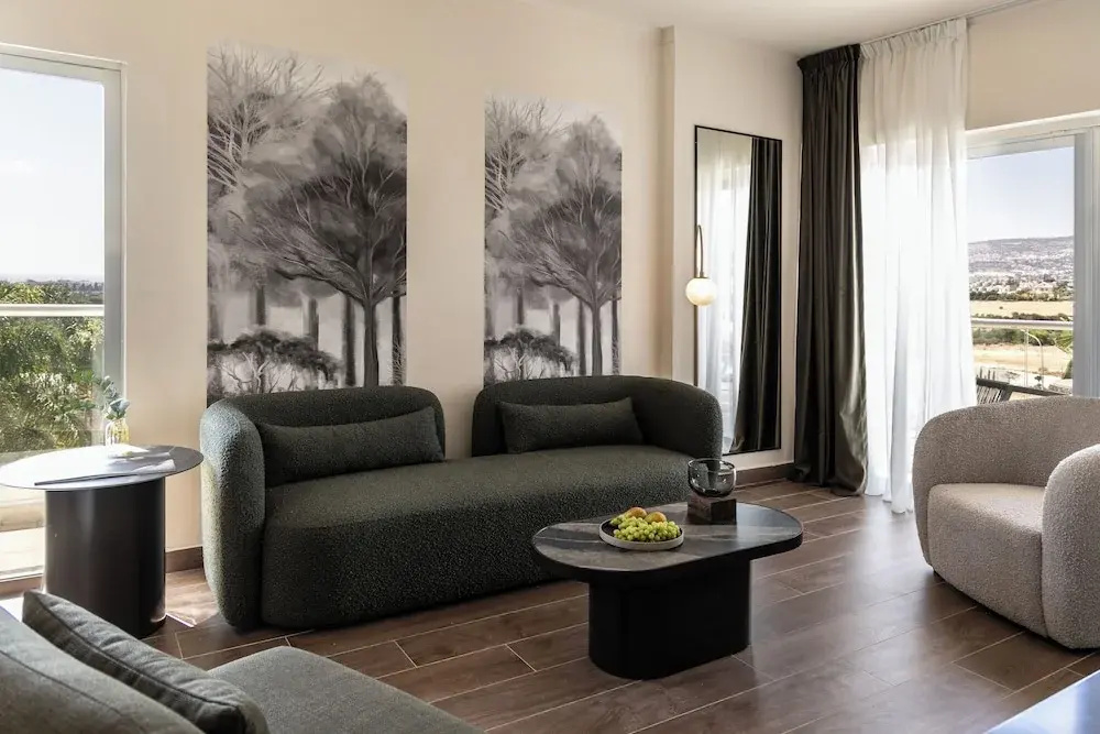 Deluxe room with balcony and with sea view