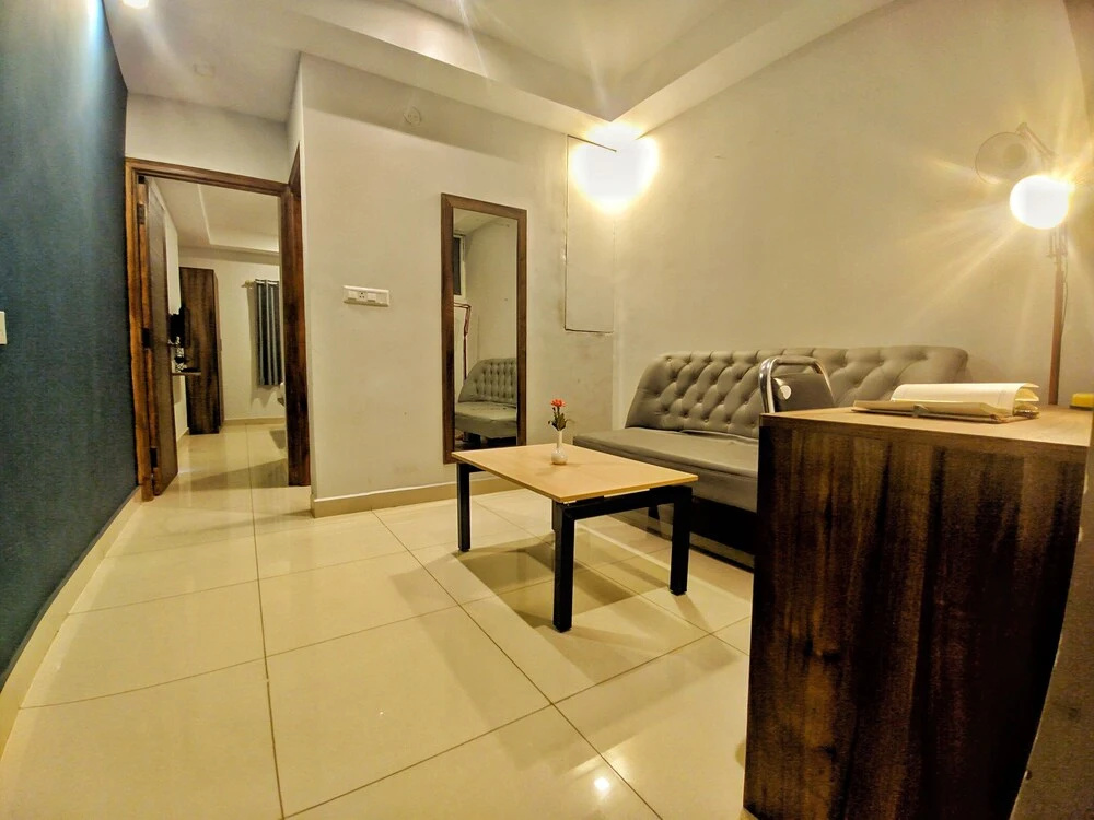 Lobby & Reception