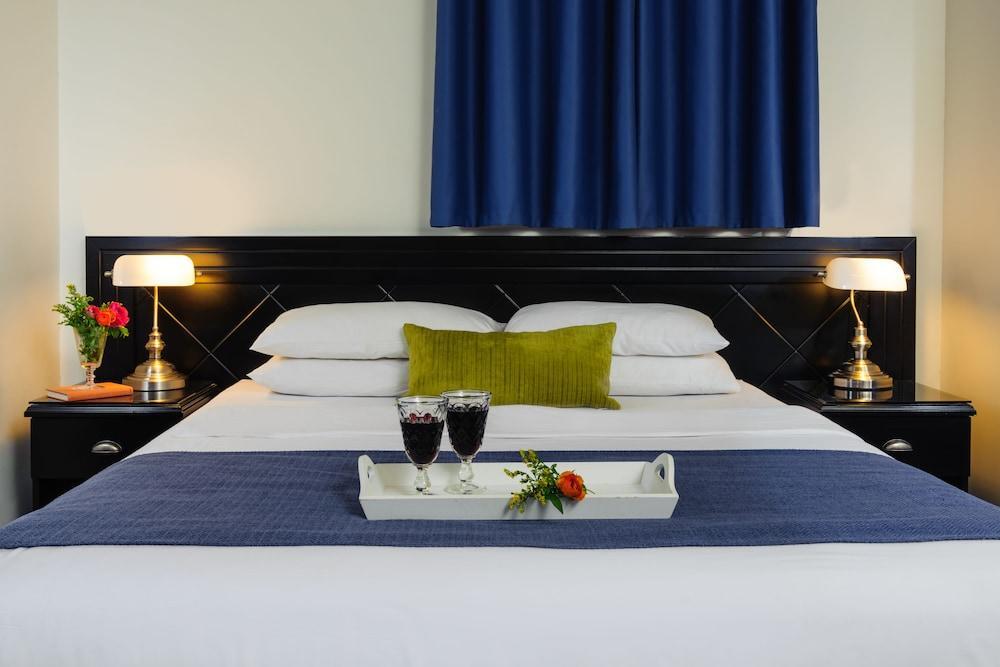 Port Hotel Tel Aviv by null