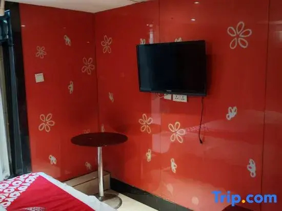 Standard Family Basement room