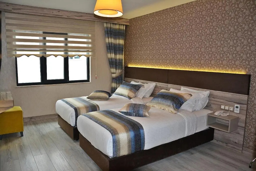 2 Bedrooms Apartment with balcony and with sea view