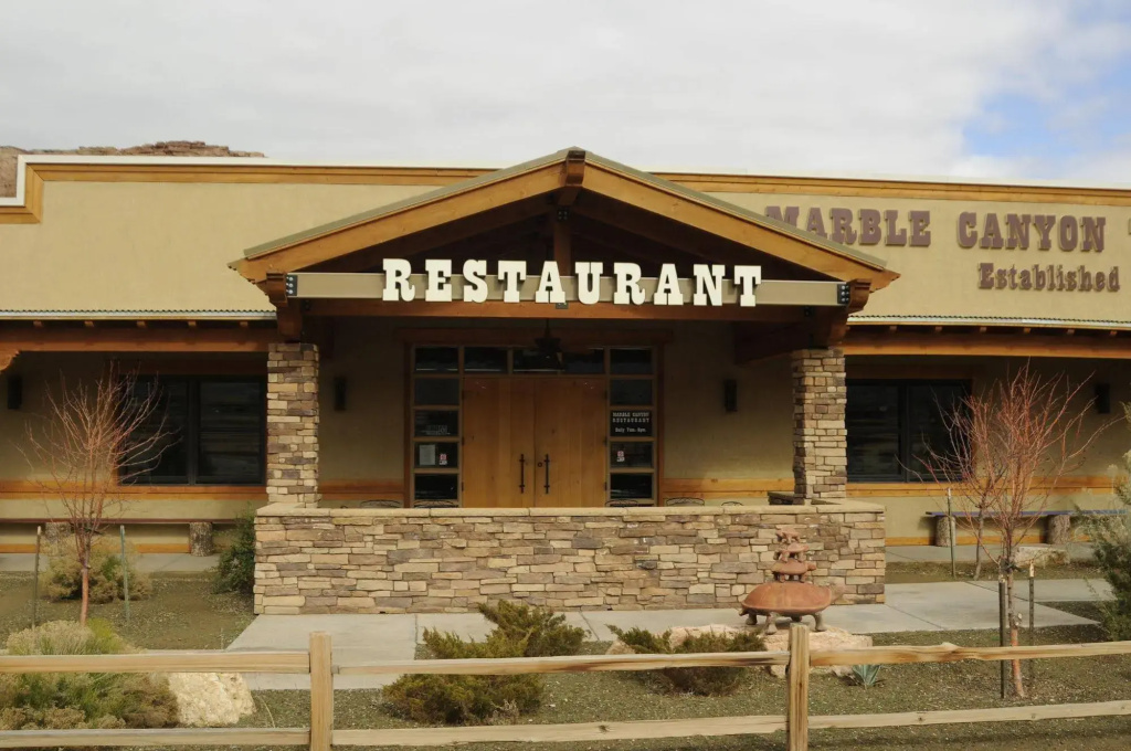 Marble Canyon Lodge