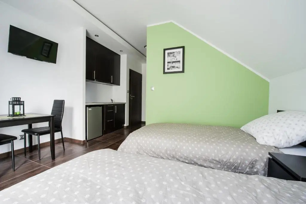 Standard Double room with balcony (full double bed)