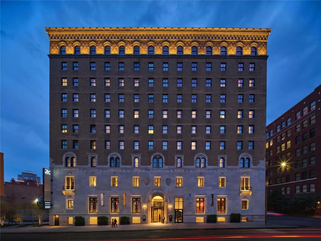 21C Museum Hotel St Louis