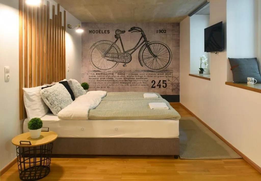 Walk Inn Vaci