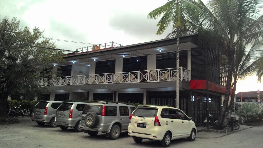 Hotel Serayu image