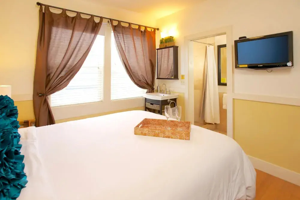 Paia Inn - Chambres