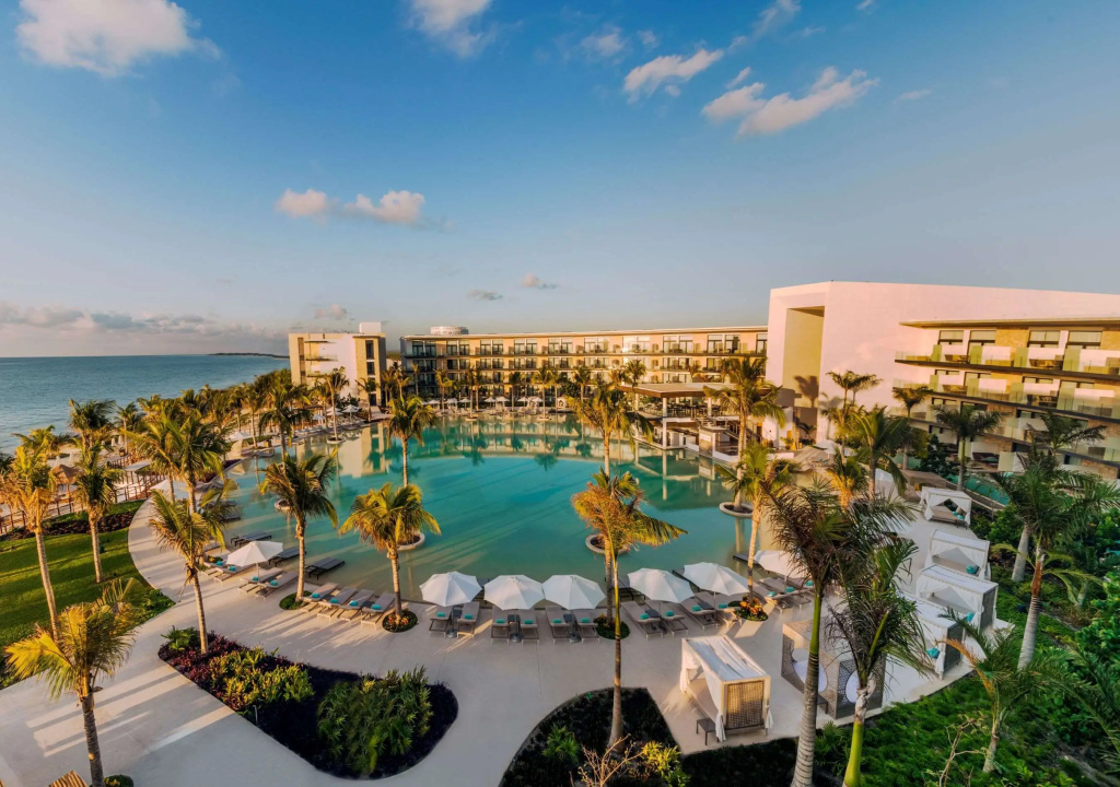 Beach & Waterfront