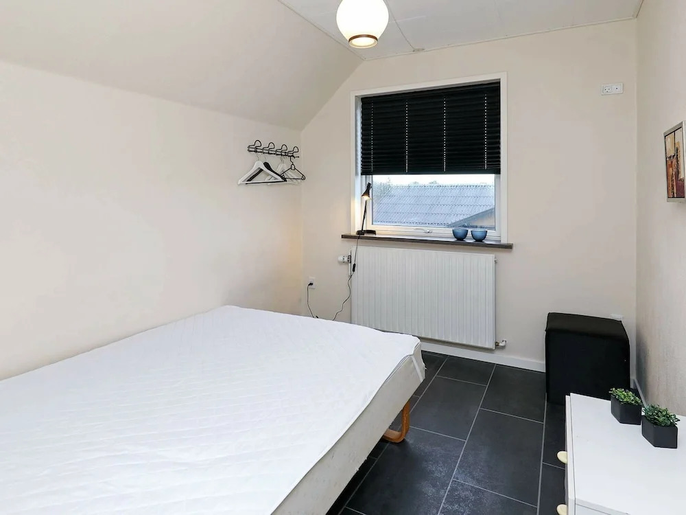 Sea-side Holiday Home in Løkken With Terrace - фото 5