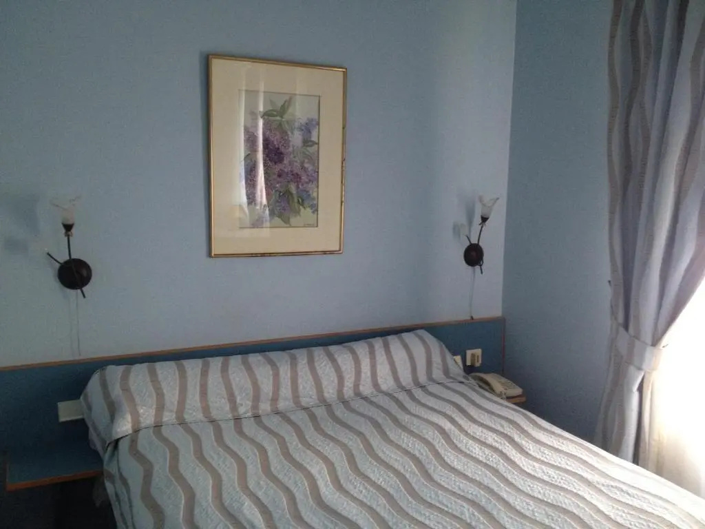 Hotel Des 3 Marches- Logis Hotel Restaurant - Chambres