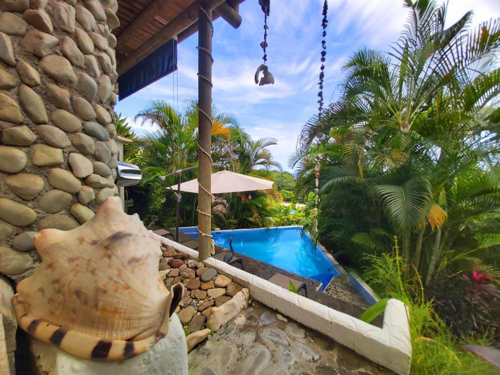 Horizon Hotel & Yoga Center