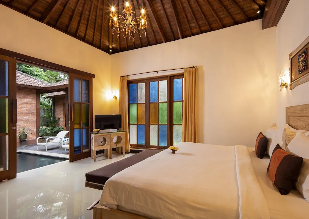 Ubud Raya Villa — фото
