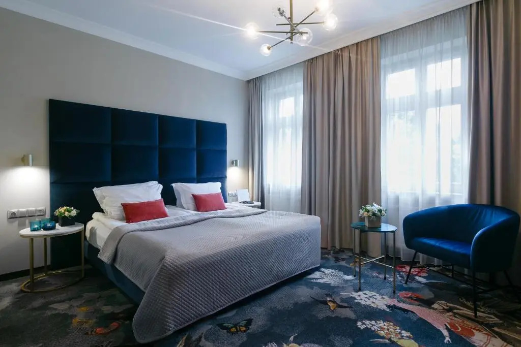 Classic Quadruple room (full double bed and twin beds) (bed type is subject to availability)