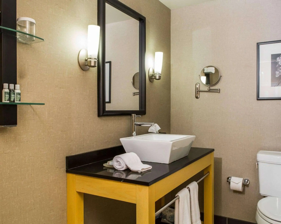 Cambria Hotel Traverse City - Général