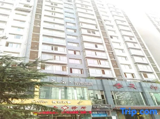 Yiju Hotel (Bazhong City Square Bus Terminal Area)