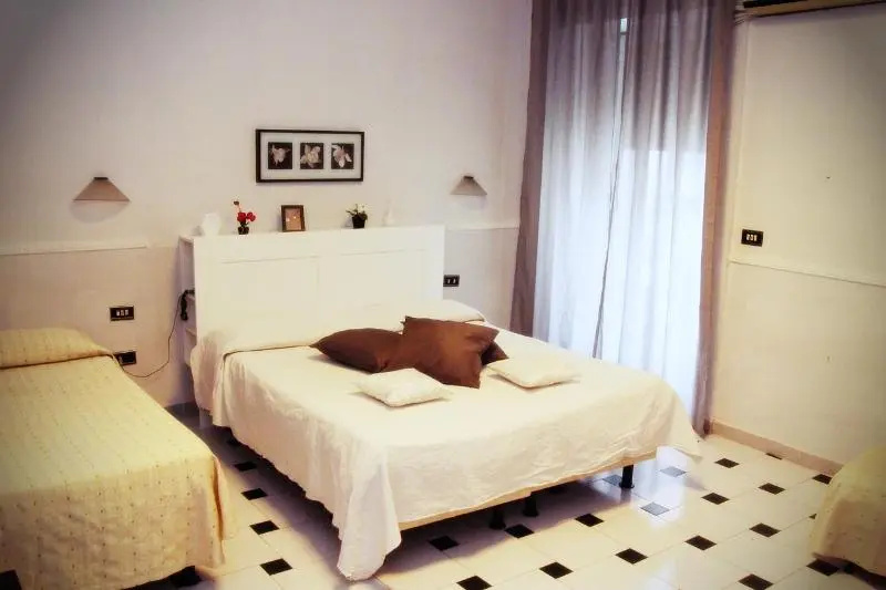 Hotel Luna Rossa - Chambres