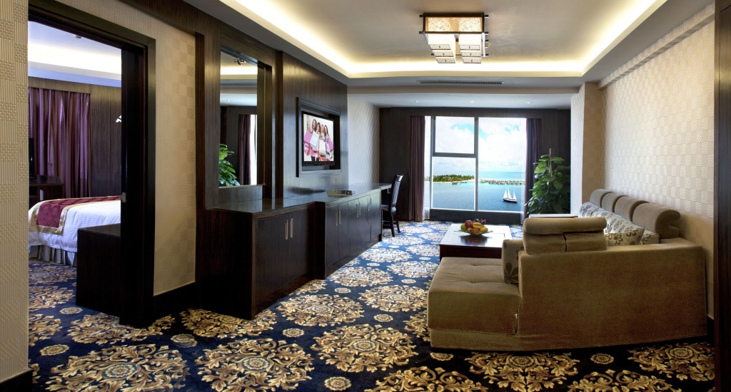 Lobby & Reception