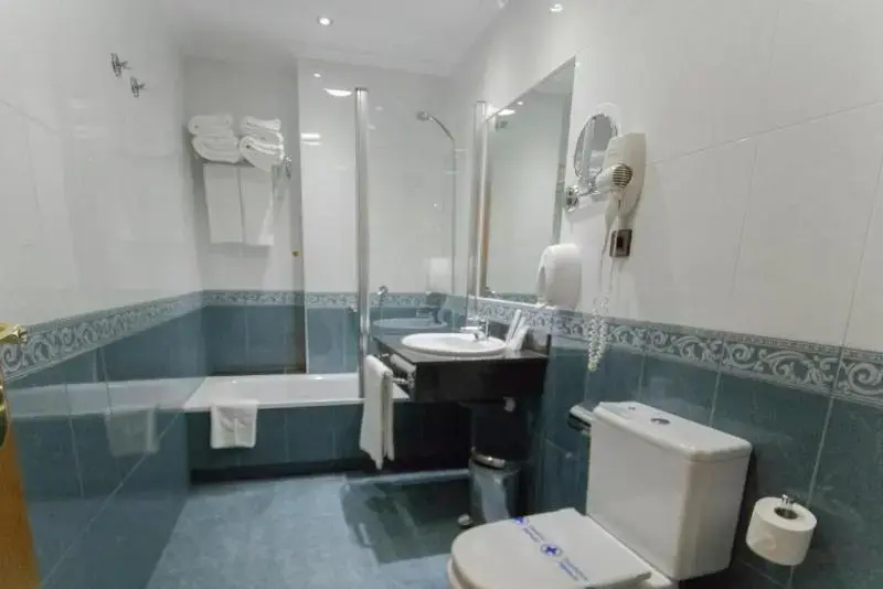 Hotel Spa Nanin Playa - Chambres
