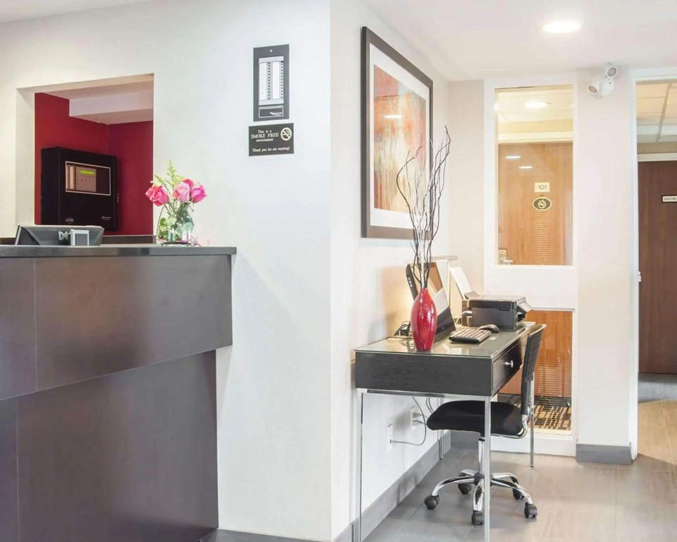 Comfort Inn - фото 15