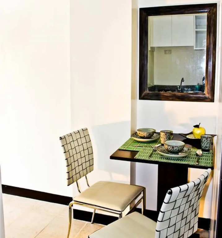 2F6 Wharton Bldg North Cambridge Condo