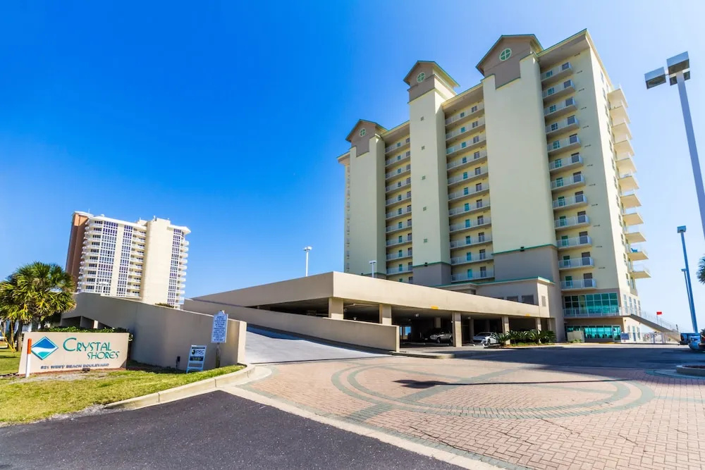 Crystal Shores by Luxury Gulf Rentals