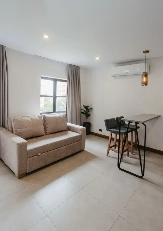 Grand room