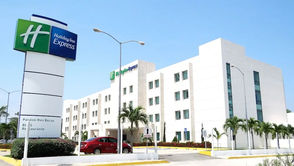 Holiday Inn Express Paraiso Dos Bocas, an IHG Hotel
