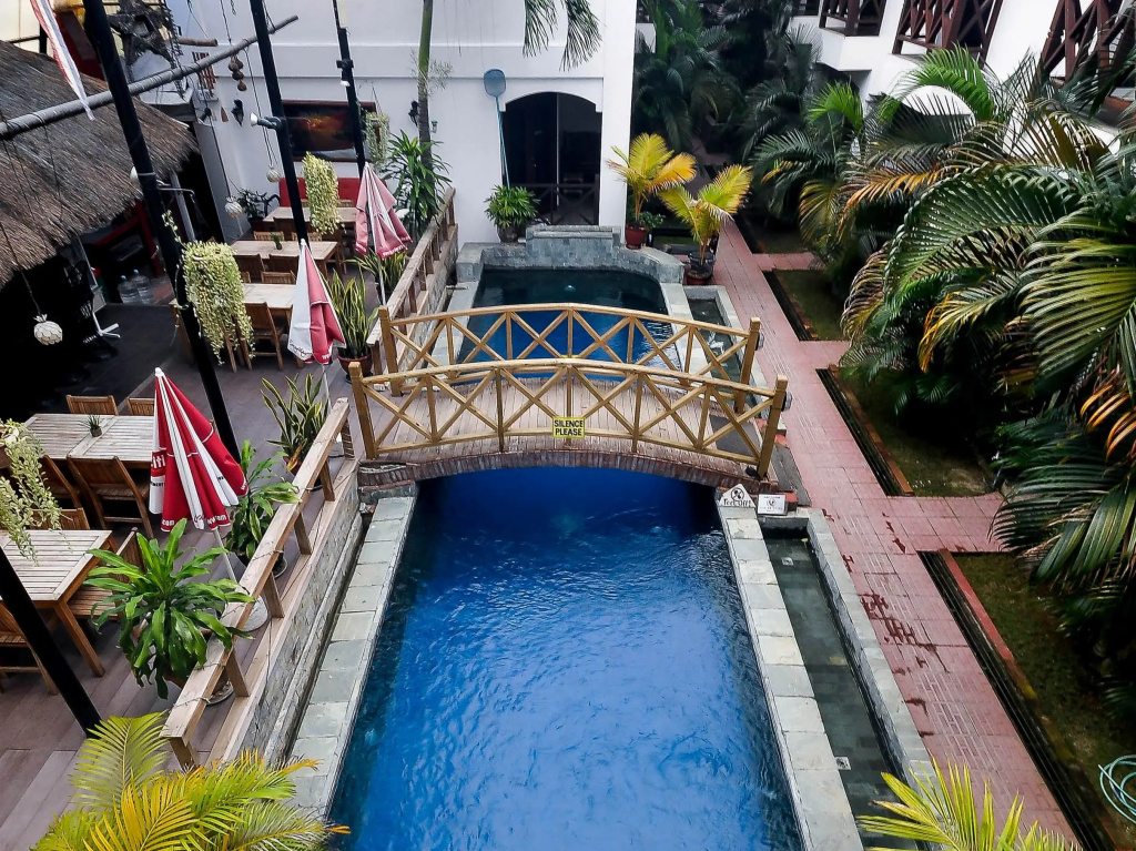 Nirvana Beach Resort - 4