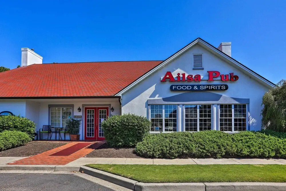 Golf Getaway w/ Pool Access in Myrtle Beach!