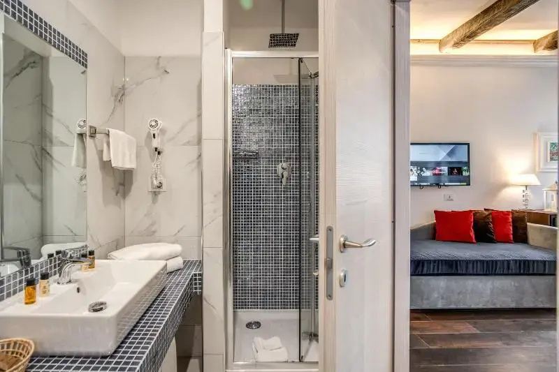 Standard Junior Suite