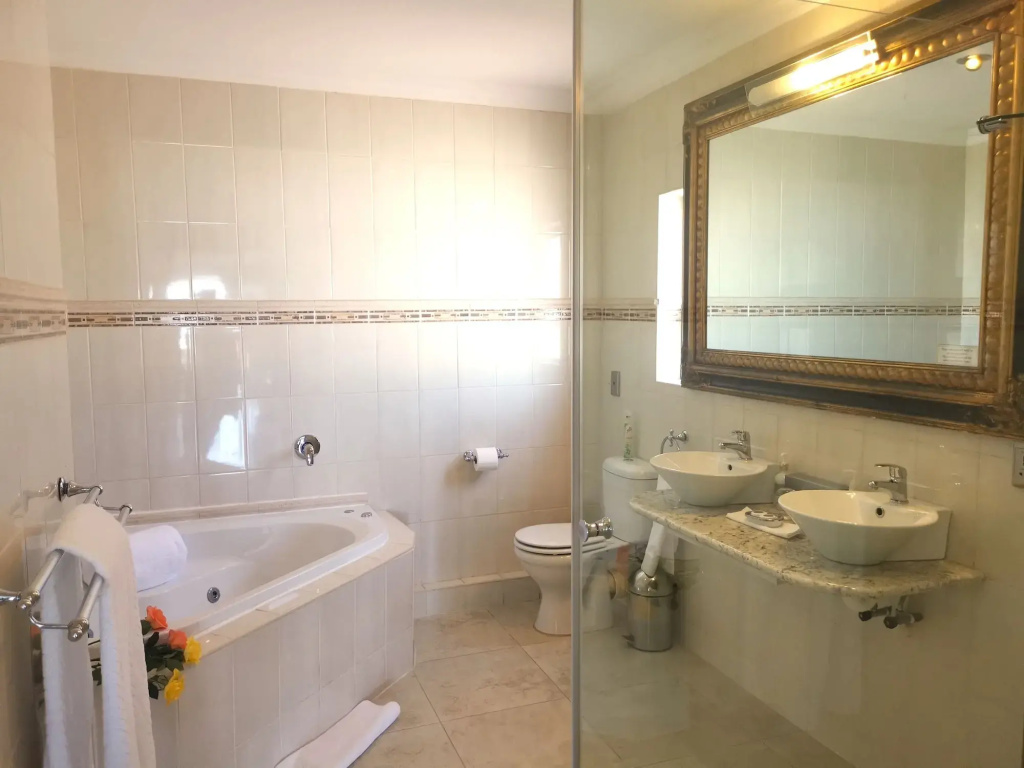 Misty Waves Boutique Hotel - Général