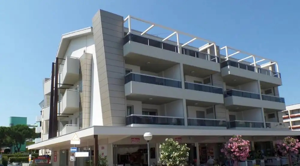 Shedir C in Bibione With 2 Bedrooms and 1 Bathrooms