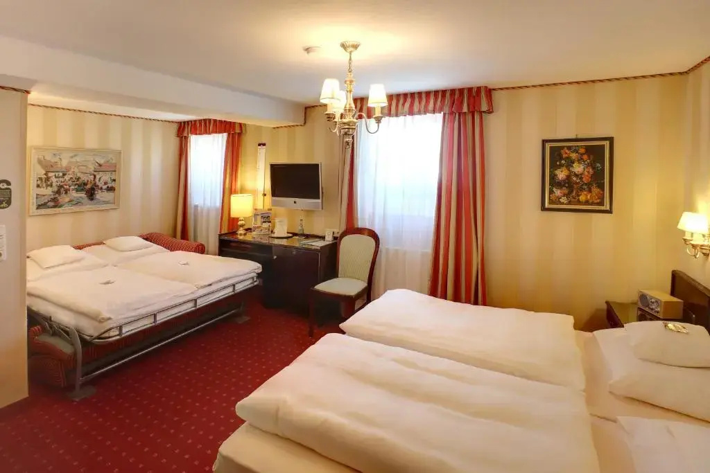 Landwehr-Bräu Hotel - Chambres