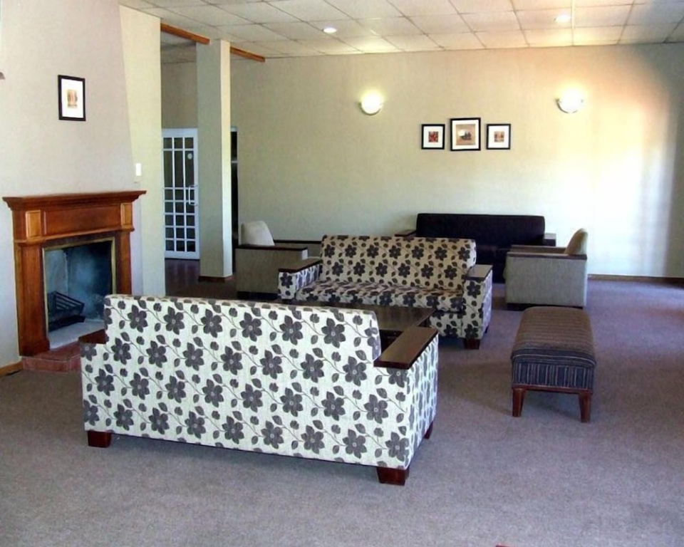 Mohale Lodge — 2