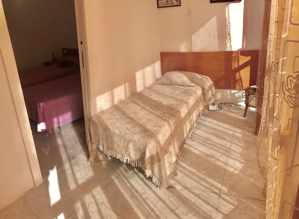 Acacias Levante Apartment
