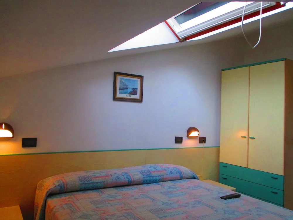 Single Apartment