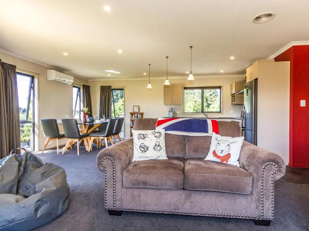 Kowhai Heights - Ohakune Holiday Home