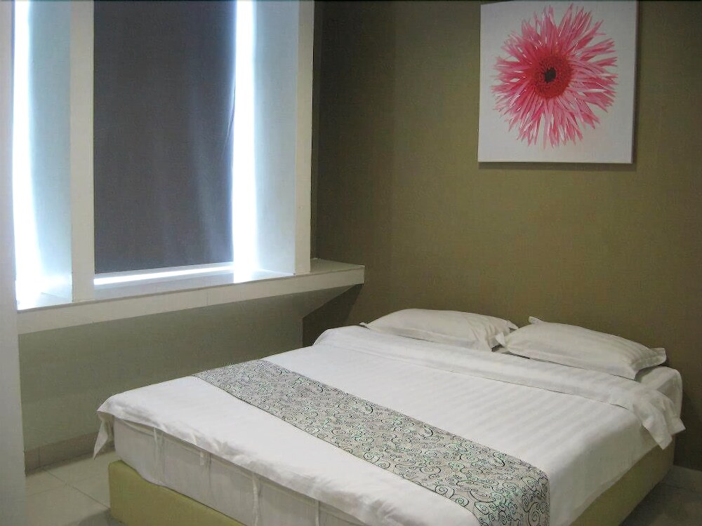 Hii-5 Hotel