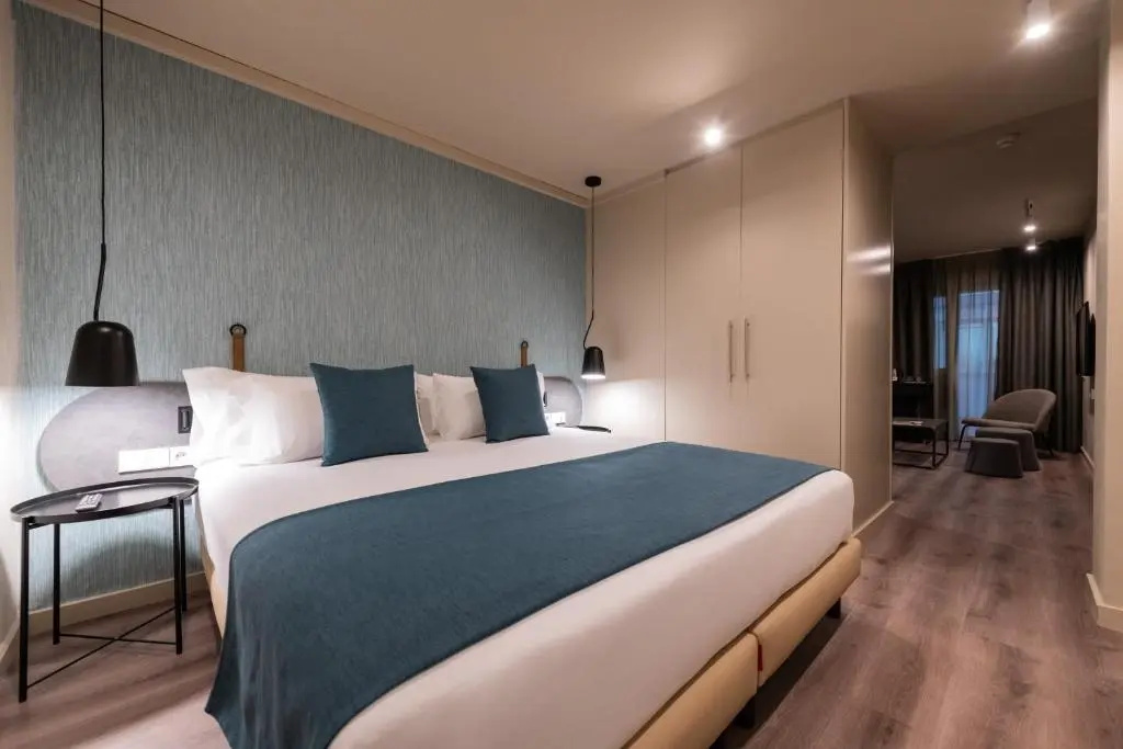 Atenea Rekord Suites Barcelona - Chambres