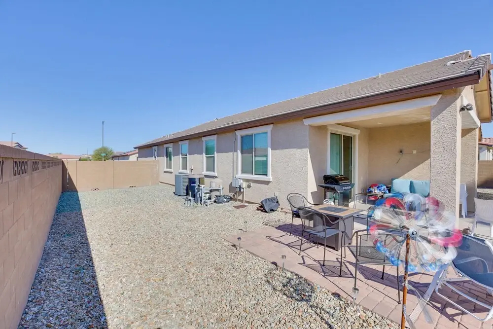 3 Mi to Goodyear Ballpark: Desert Den w/ Pool