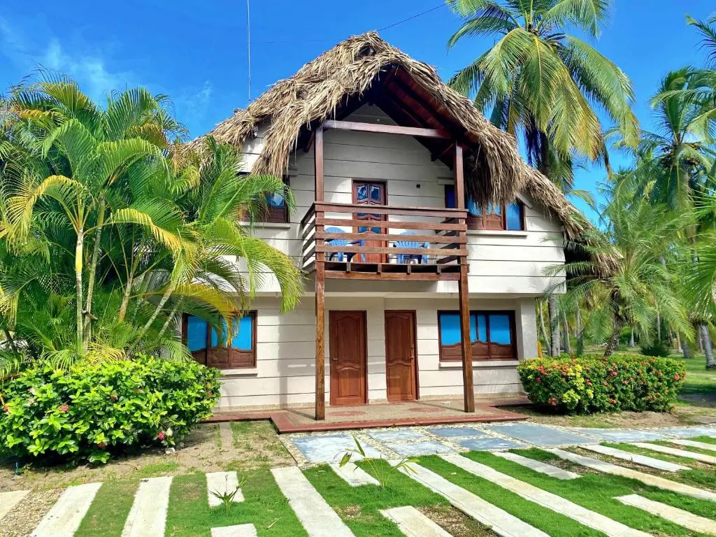 Standard Family room with garden view