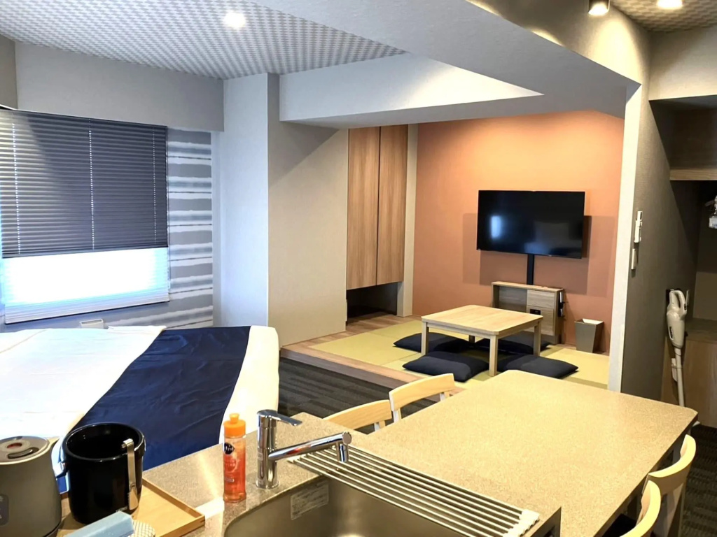 Отель MONday Apart Premium GINZA SHINTOMICHO в Токио