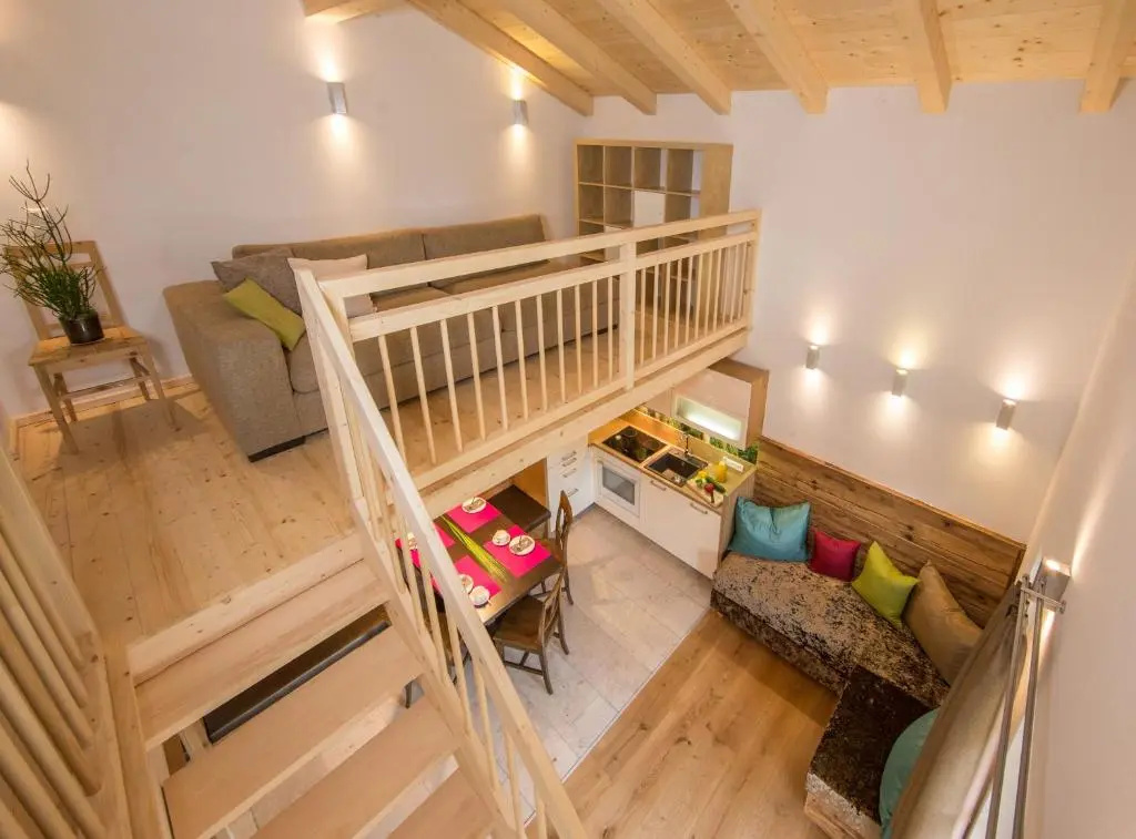 1 Bedroom Duplex Apartment with balcony