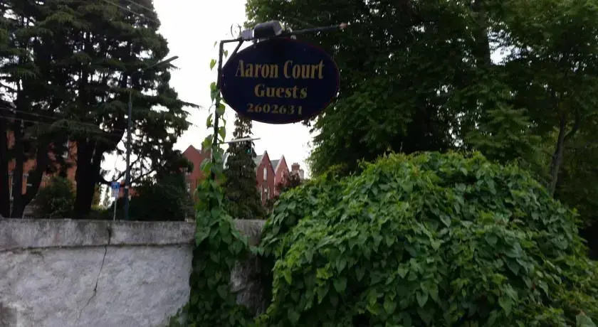 Aaron Court BB