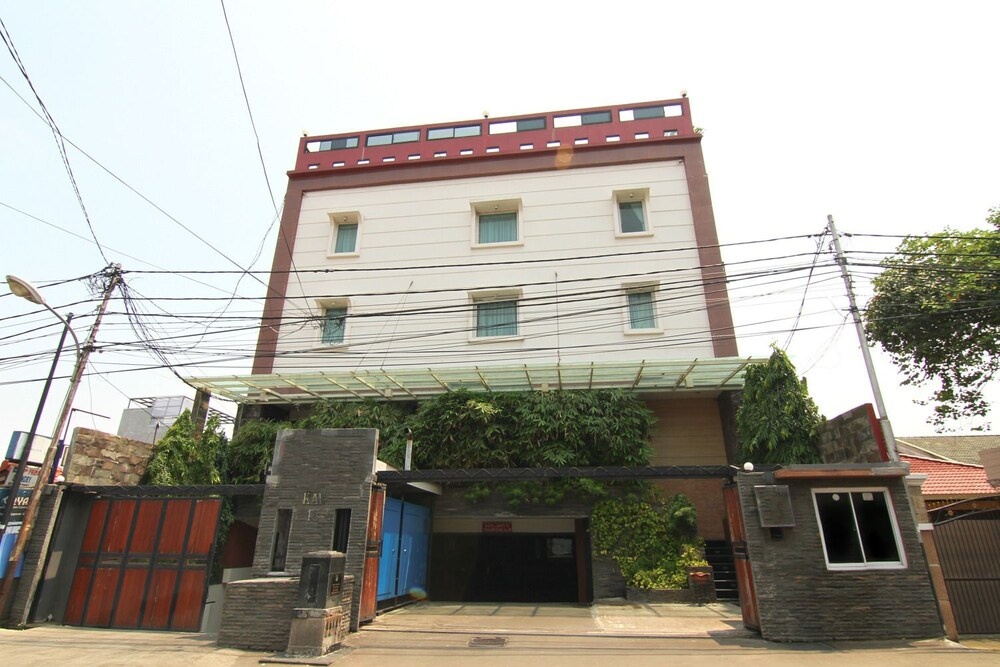 Airy Fatmawati Abdul Majid Jakarta
