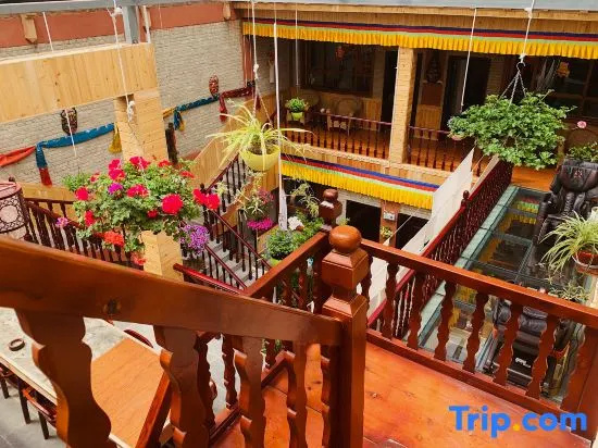 Balcony & Terrace